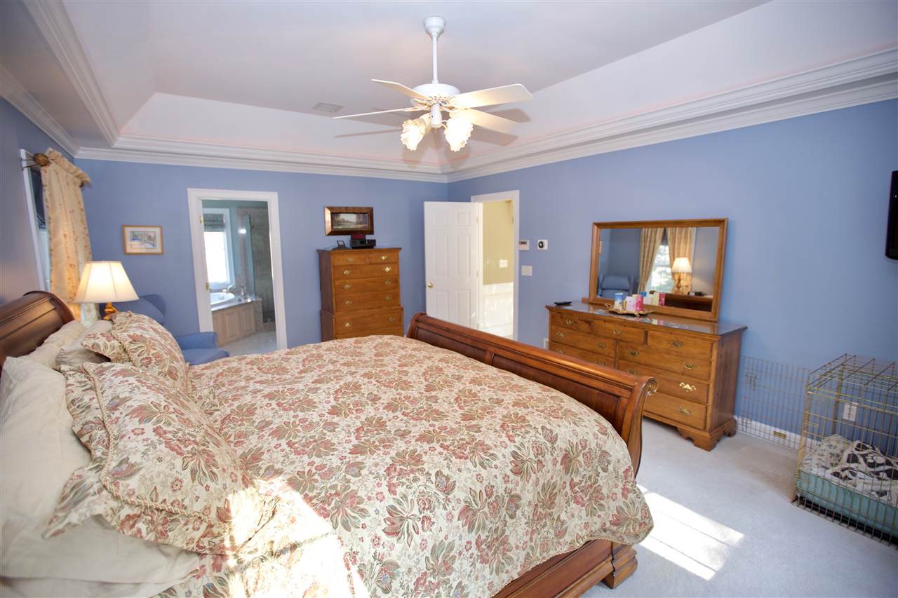 123 Powder Hill Road Bedford, NH 03110 - Photo 23 of 38 Gallery Image 23