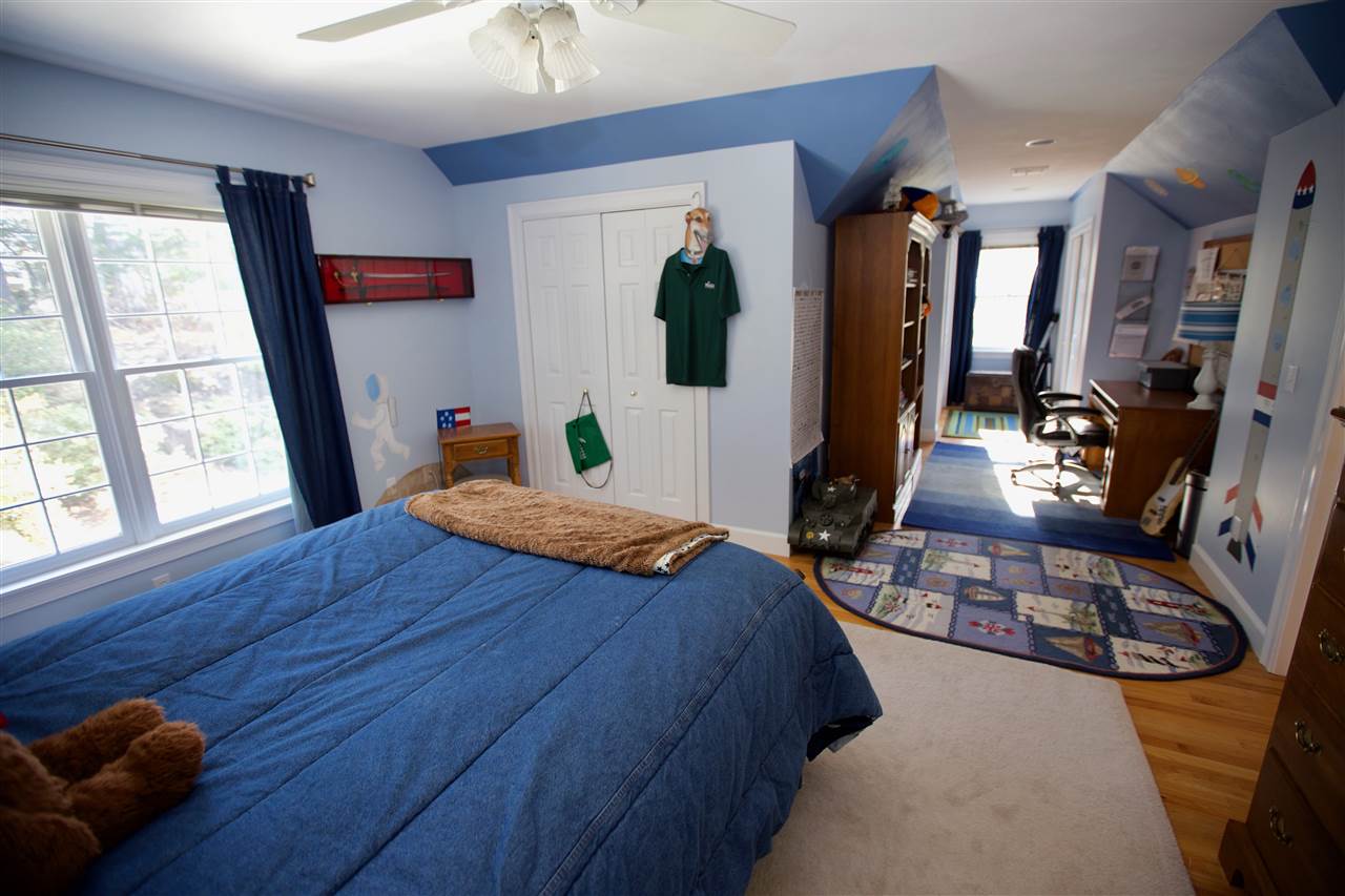 123 Powder Hill Road Bedford, NH 03110 - Photo 28 of 38 Gallery Image 28