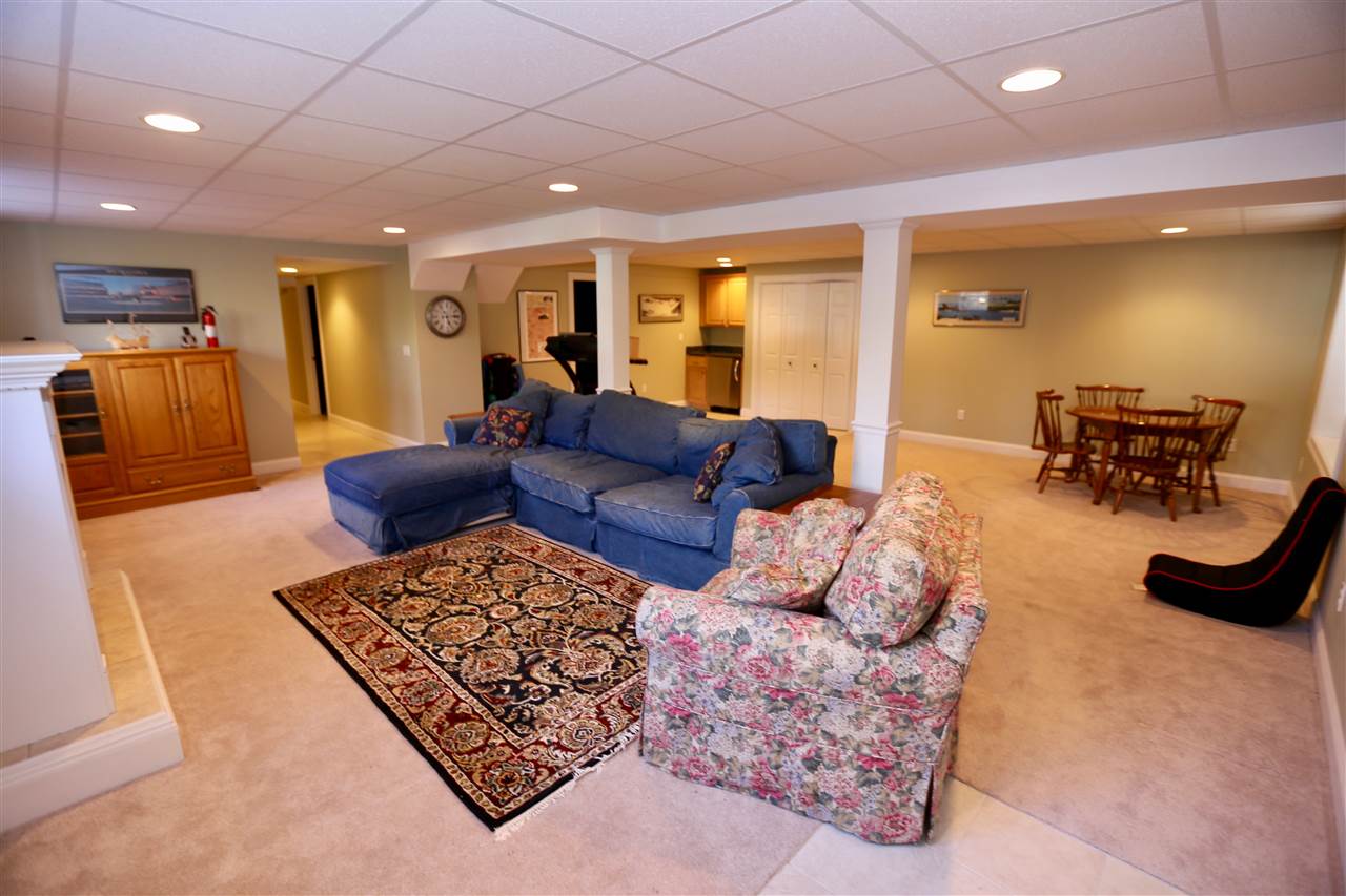 123 Powder Hill Road Bedford, NH 03110 - Photo 36 of 38 Gallery Image 36