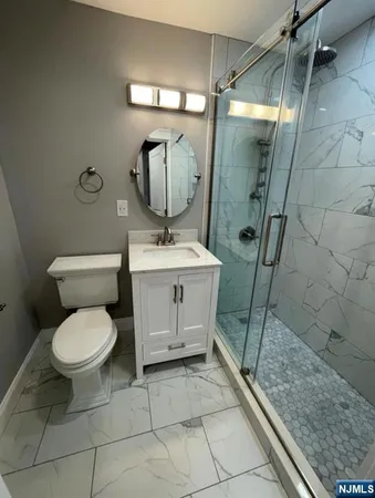 $3,400 | 256 Coolidge Avenue, Unit B, Fort Lee, NJ 07024