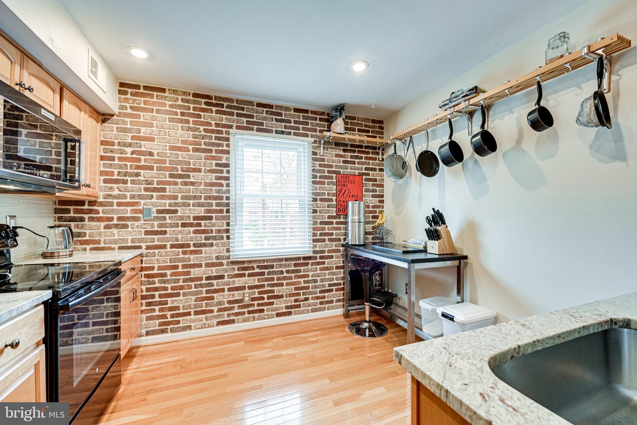 8401 Willow Forge Road Springfield, VA 22152 - Photo 12 of 33