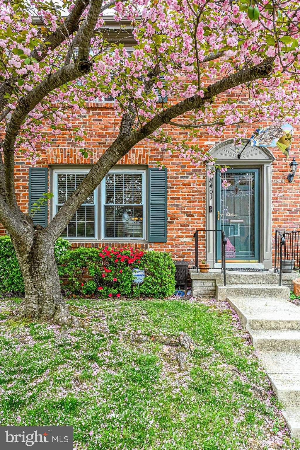 8401 Willow Forge Road Springfield, VA 22152 - Photo 4 of 33