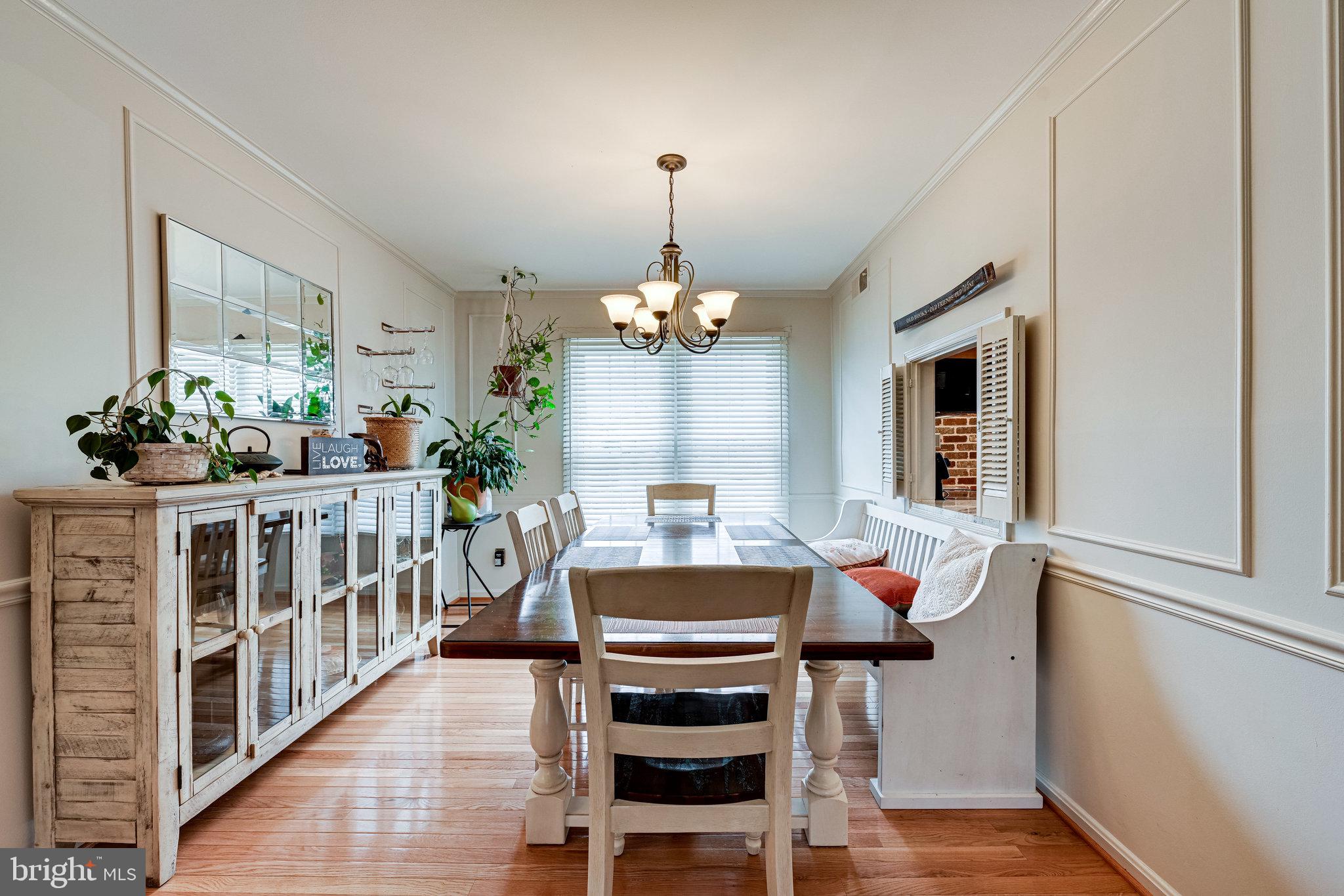 8401 Willow Forge Road Springfield, VA 22152 - Photo 9 of 33