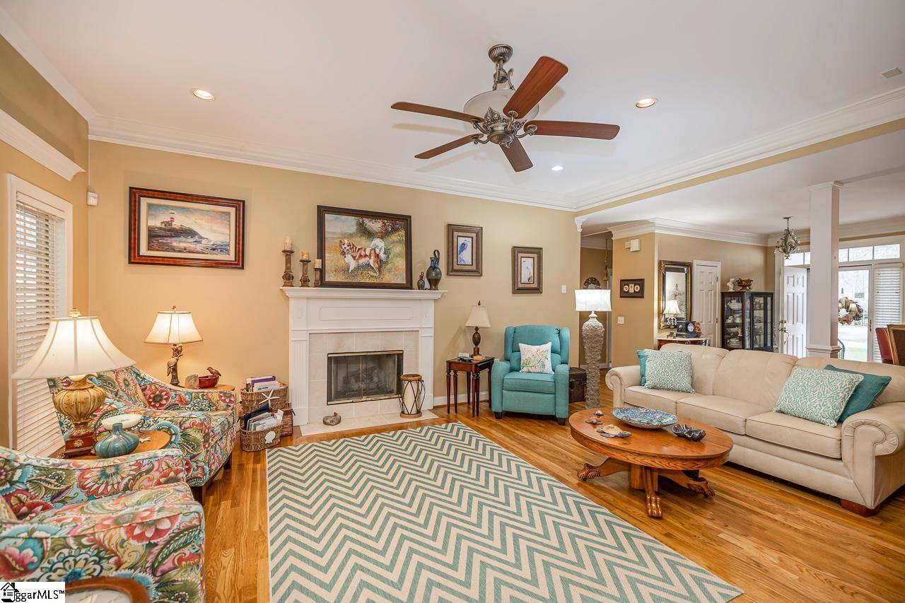 204 Crossington Way Fountain Inn, SC 29644 - Photo 7 of 30 Gallery Image 7