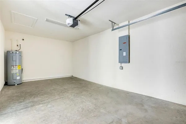 a view of a partially built in the room