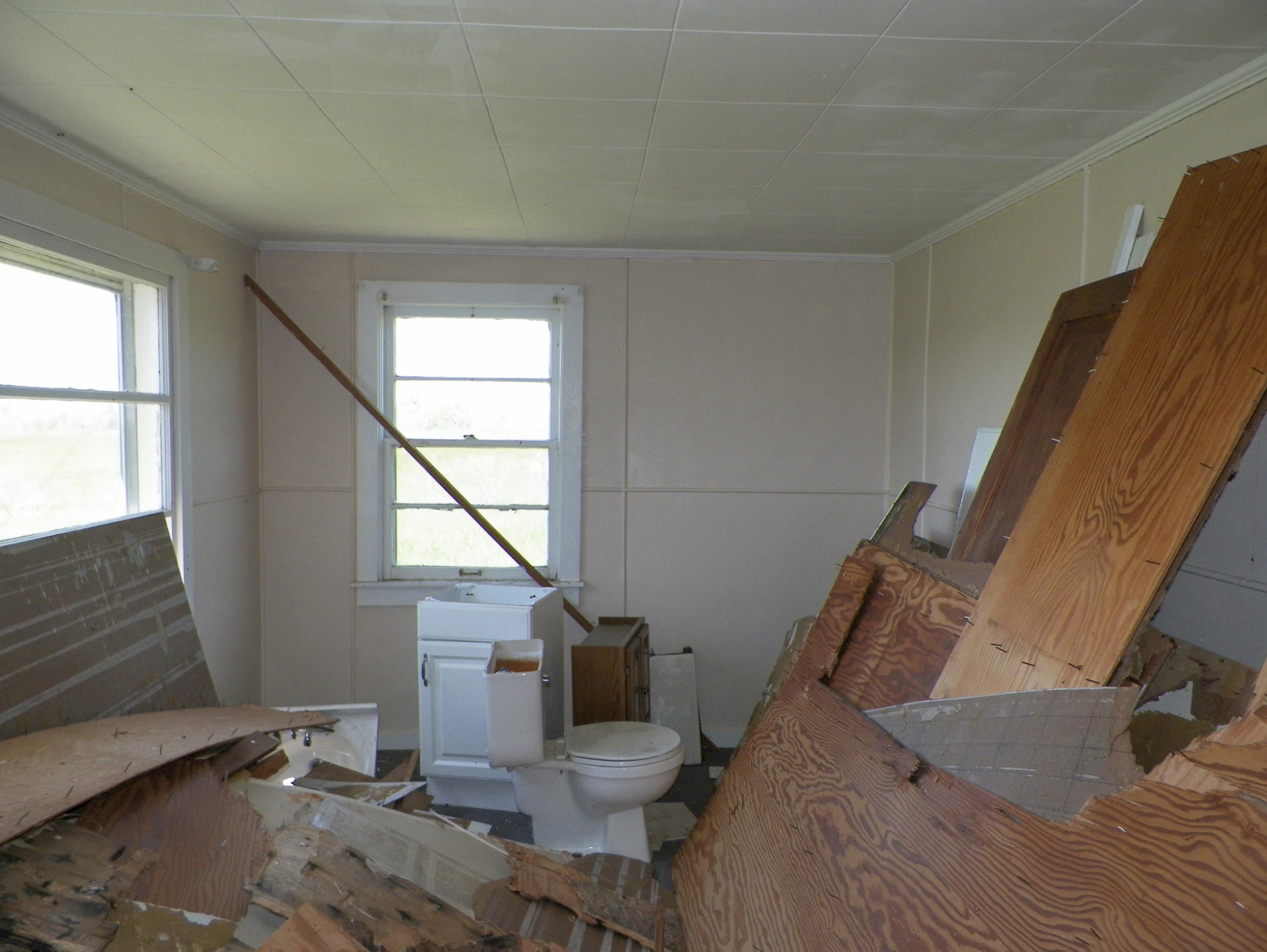 6600 Cross Road Afton, MI 49705 - Photo 7 of 19 Gallery Image 7