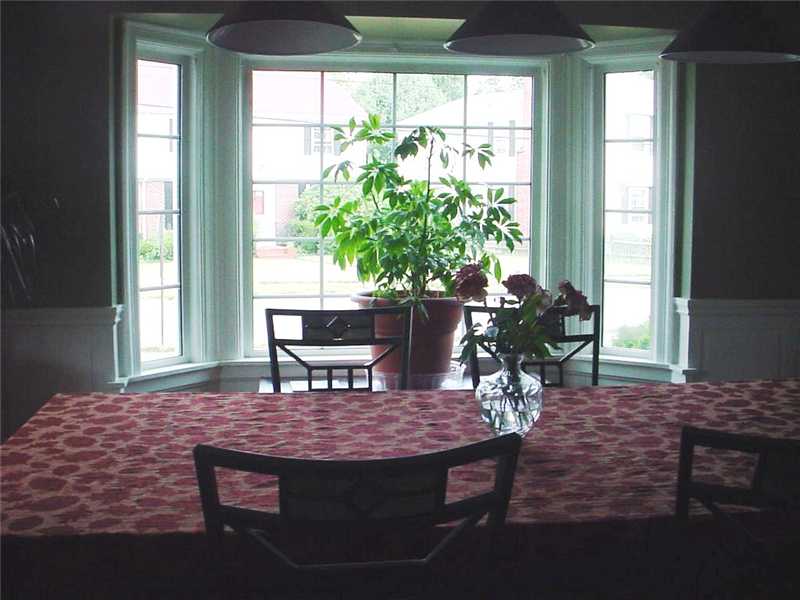 162 Lyndon Road Cranston, RI 02905 - Photo 7 of 14 Dining Room.