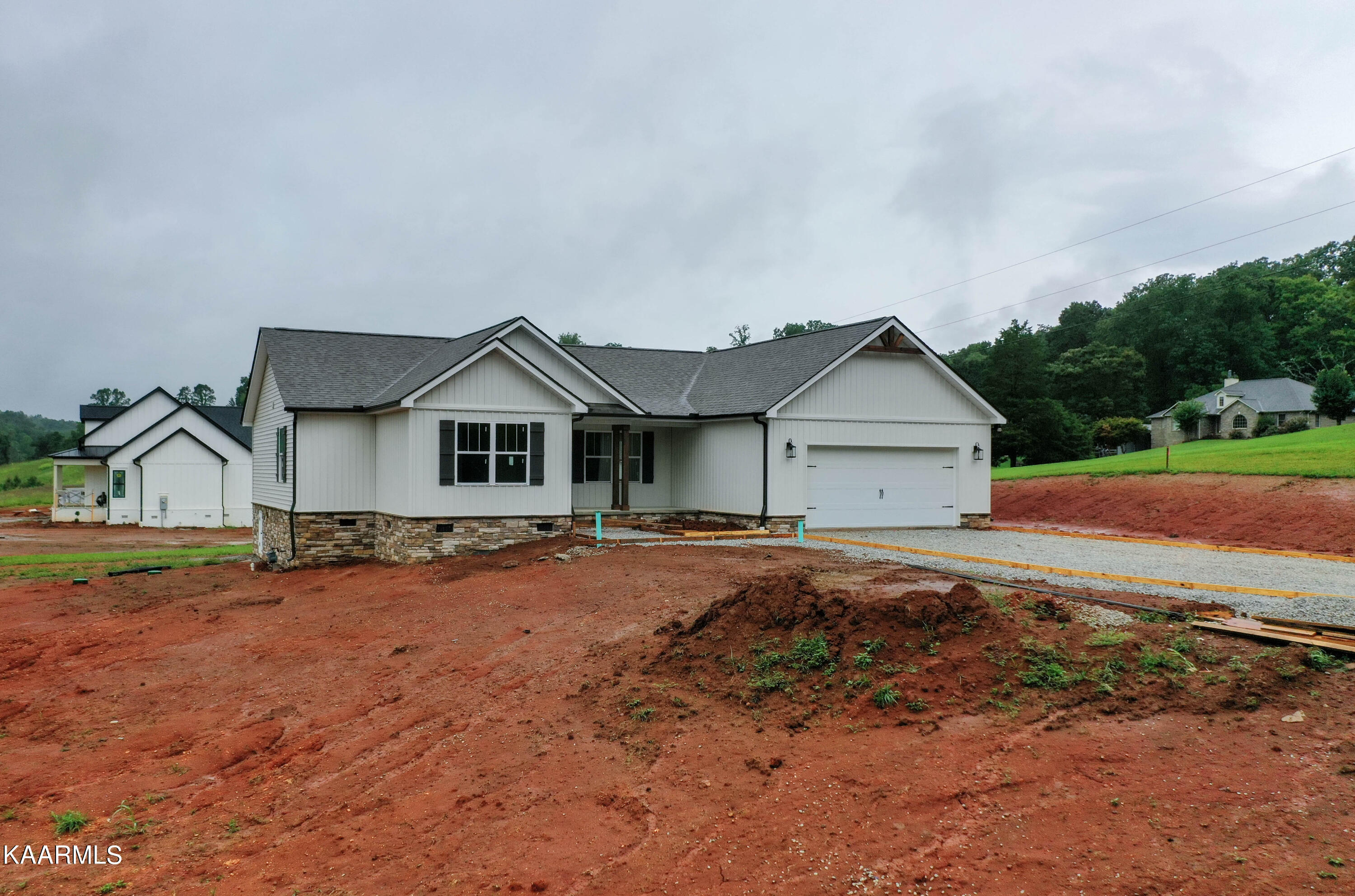 696 Black Oak Road Clinton, TN 37716 - Photo 1 of 20 DJI_0941