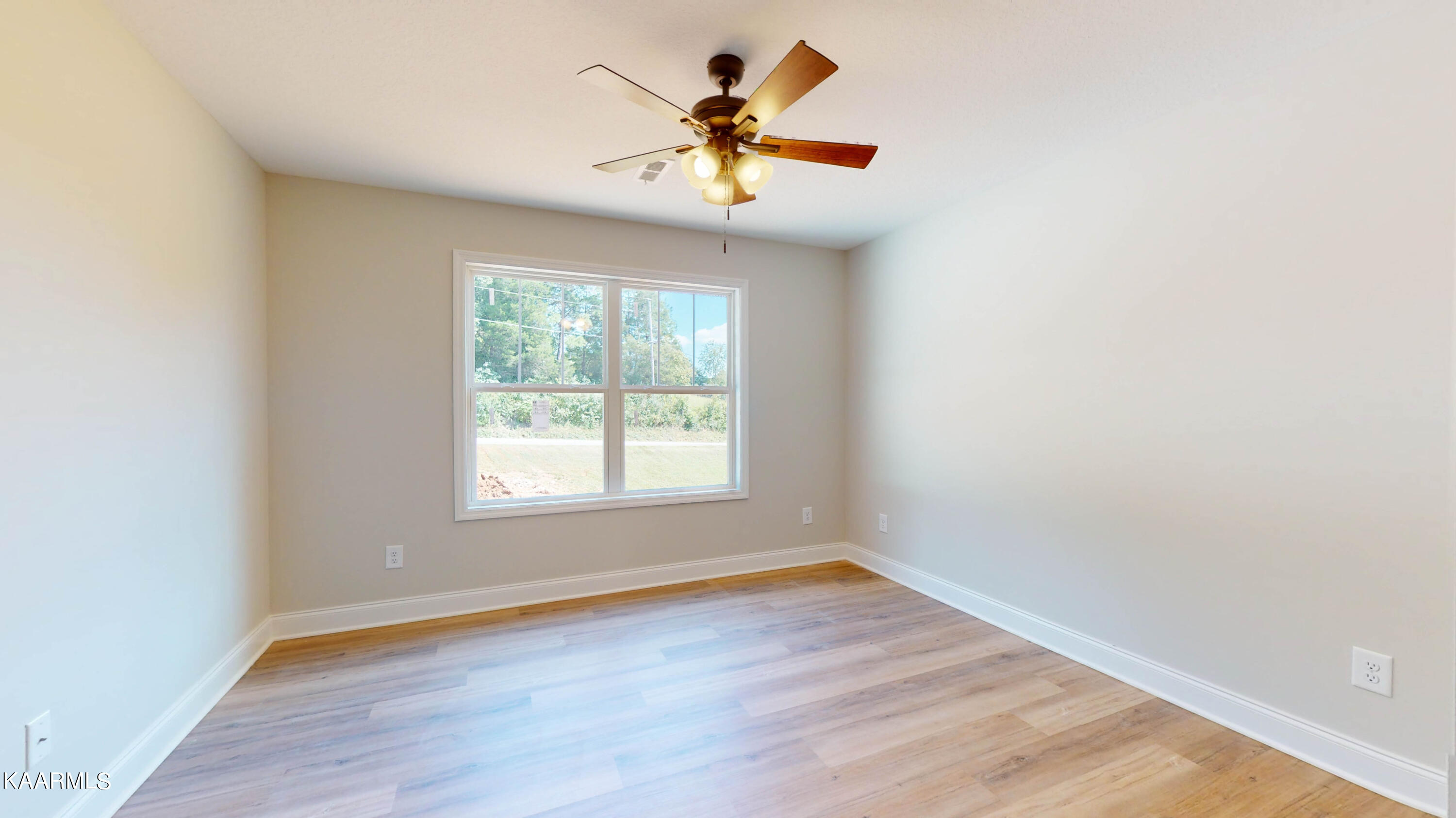 696 Black Oak Road Clinton, TN 37716 - Photo 19 of 20 Hearthside-Rd-09072022_095106