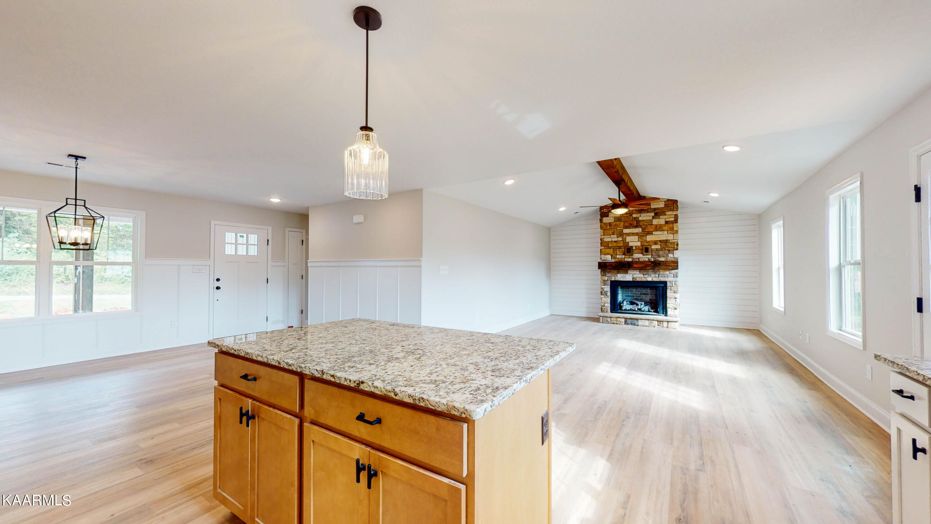 696 Black Oak Road Clinton, TN 37716 - Photo 6 of 20 Hearthside-Rd-09072022_094530