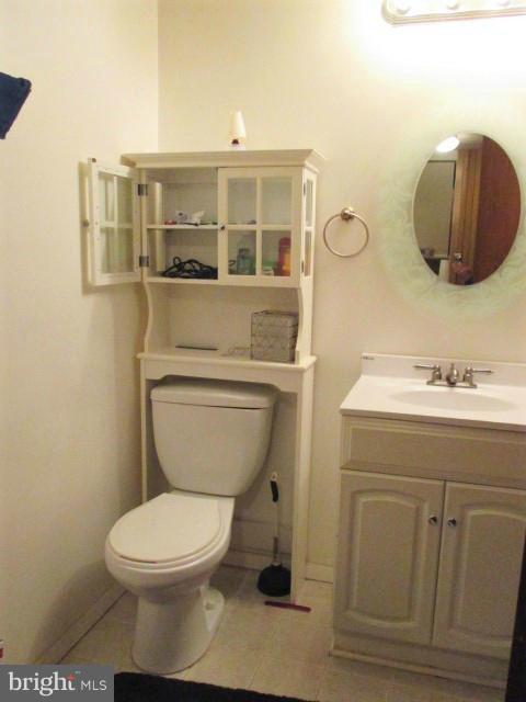 6238 Hillside Road Springfield, VA 22152 - Photo 14 of 17 Bath