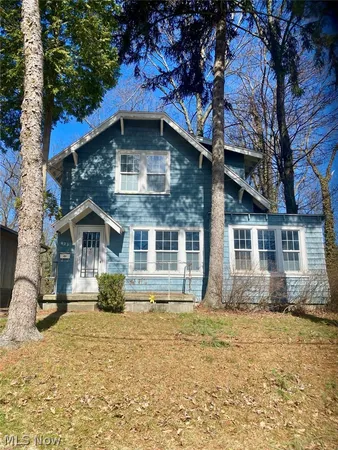 $1,595 | 623 Doris Avenue, Akron, OH 44303