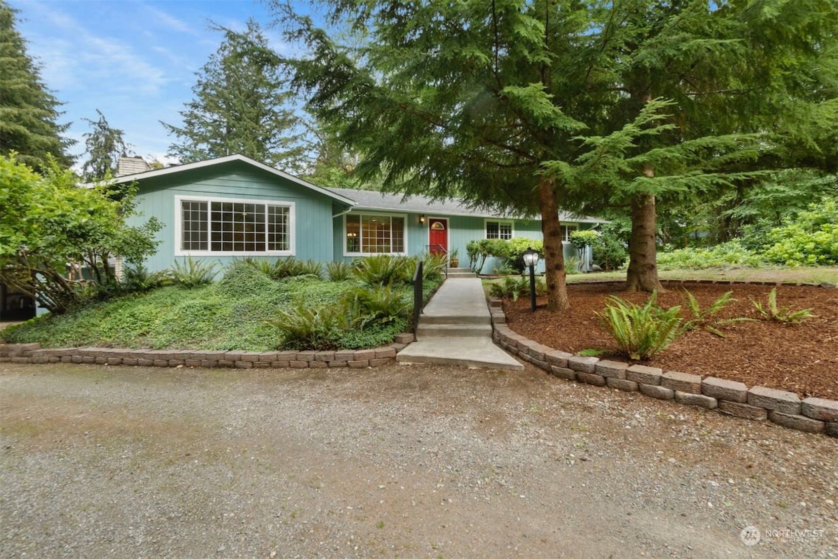 4130 Delphi Road Southwest Olympia, WA 98512 - Photo 5 of 40 Gallery Image 5