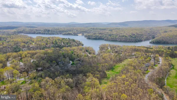 $439,000 | 109 Sycamore Place, Cross Junction, VA 22625