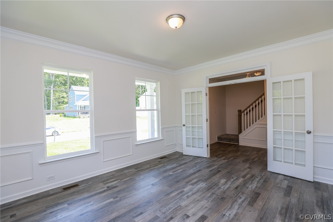 4113 Tosh Lane Chester, VA 23831 - Photo 9 of 47 an empty room with windows and closet