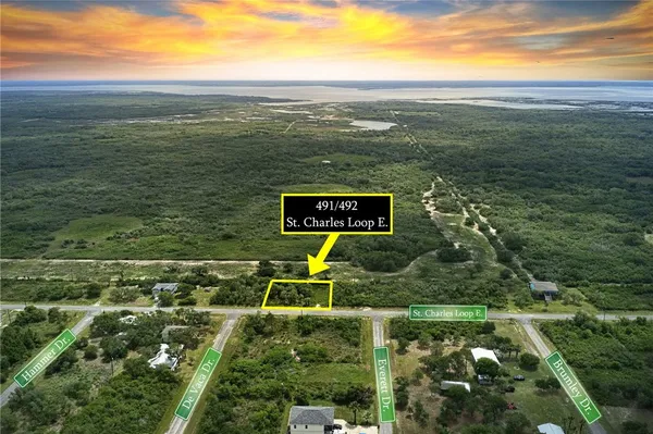 $41,000 | 491-492 St Charles Loop East, Rockport, TX 78382