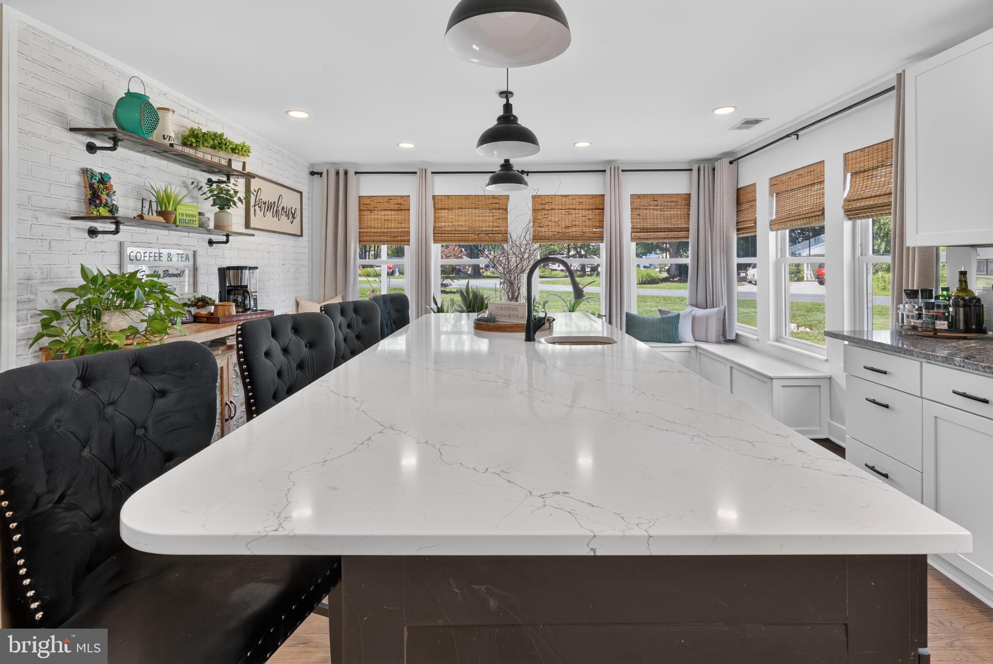 2702 Harrington Road Chester, MD 21619 - Photo 11 of 81 Beautiful Quartz Island