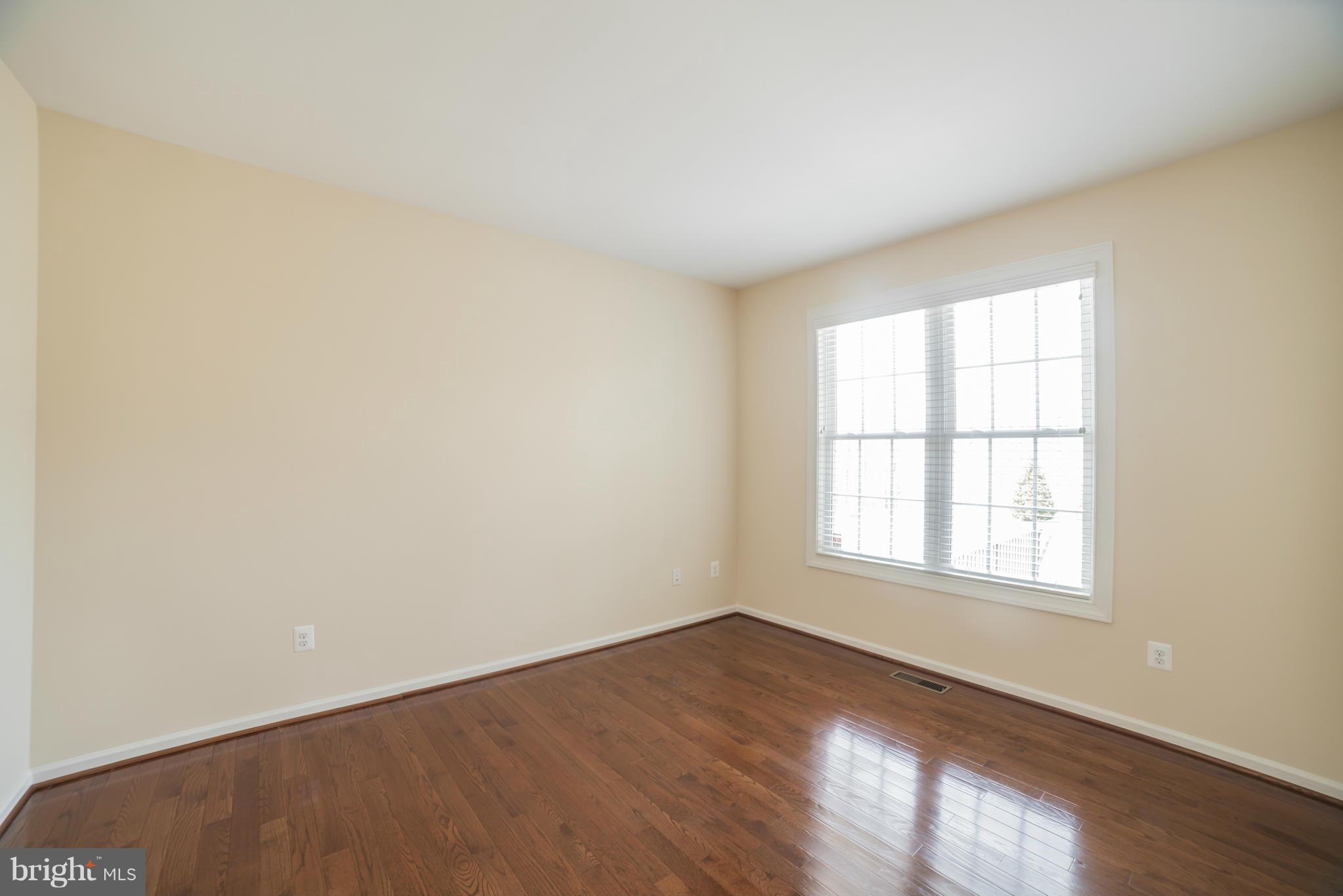 4809 Castlebridge Road Ellicott City, MD 21042 - Photo 16 of 30 Den/Study/Office