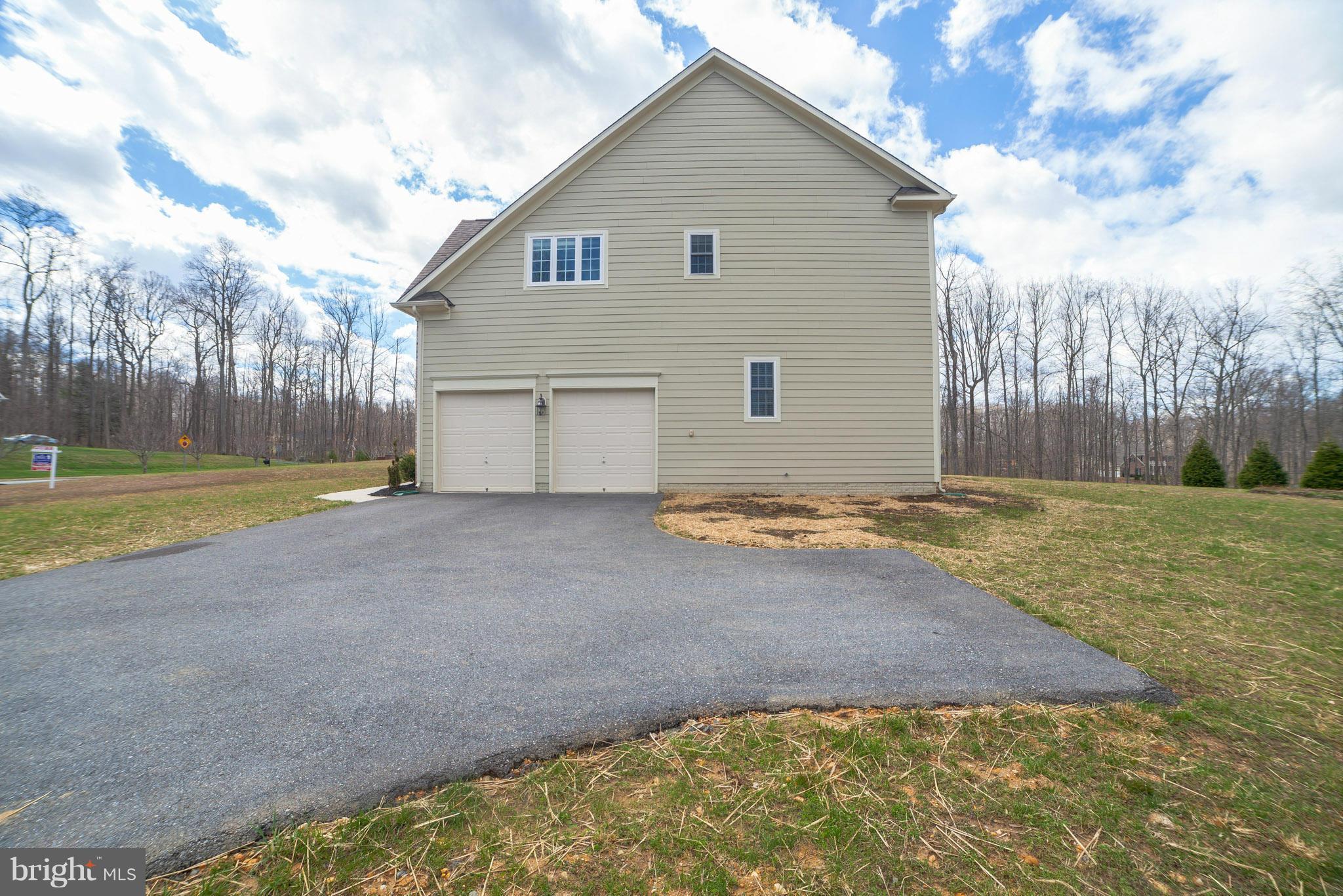 4809 Castlebridge Road Ellicott City, MD 21042 - Photo 4 of 30 Exterior (General)