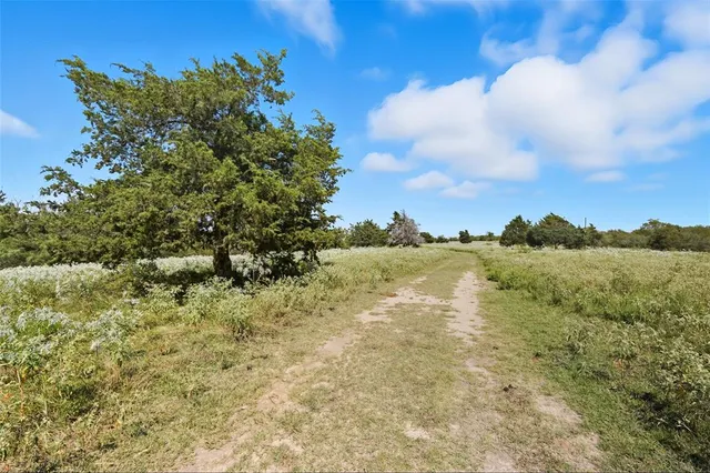$10,000,000 | 3855 County Road 3410, Lone Oak, TX 75453