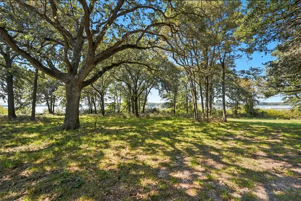 $10,000,000 | 3855 County Road 3410, Lone Oak, TX 75453