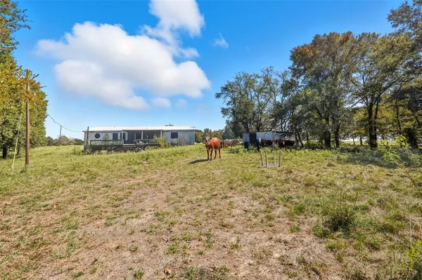 $10,000,000 | 3855 County Road 3410, Lone Oak, TX 75453