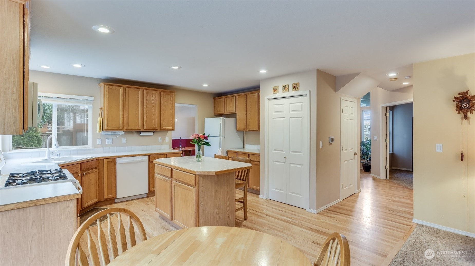 14652 Southeast 195th Place Renton, WA 98058 - Photo 13 of 35 Gallery Image 13