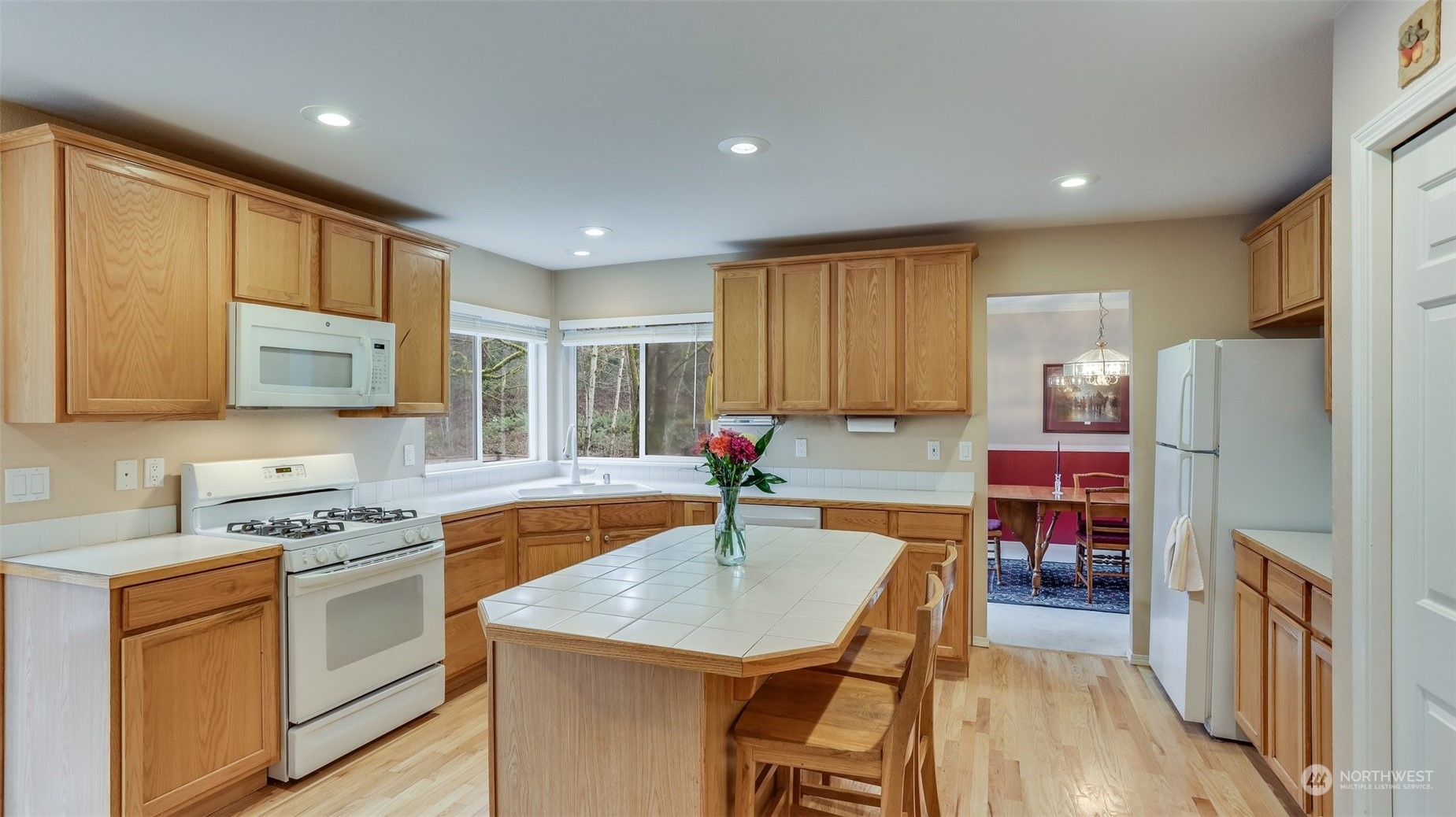 14652 Southeast 195th Place Renton, WA 98058 - Photo 14 of 35 Gallery Image 14