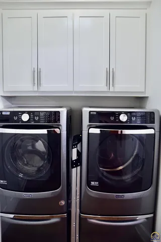 $517,000 | 2250 Lake Pointe Drive, Unit #304, Lawrence, KS 66049