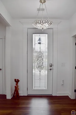 $517,000 | 2250 Lake Pointe Drive, Unit #304, Lawrence, KS 66049