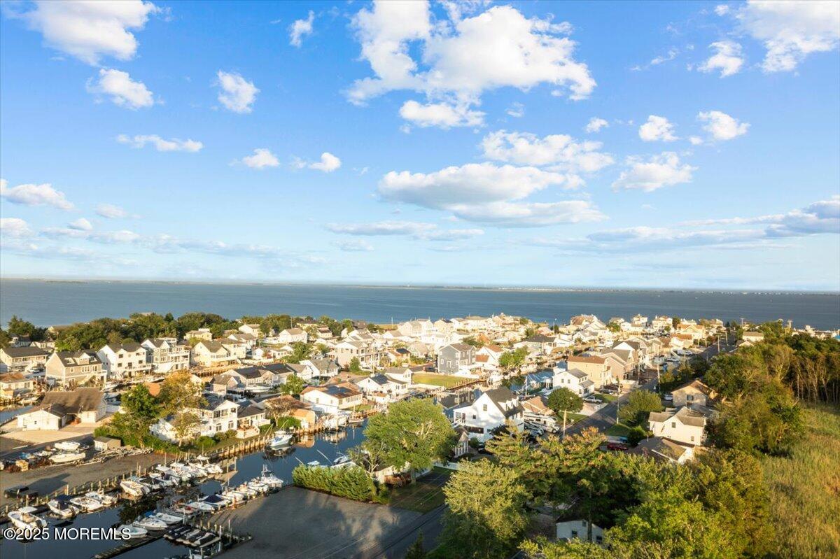 98 Marine Road Waretown, NJ 08758 - Photo 39 of 40 a view of sky from window