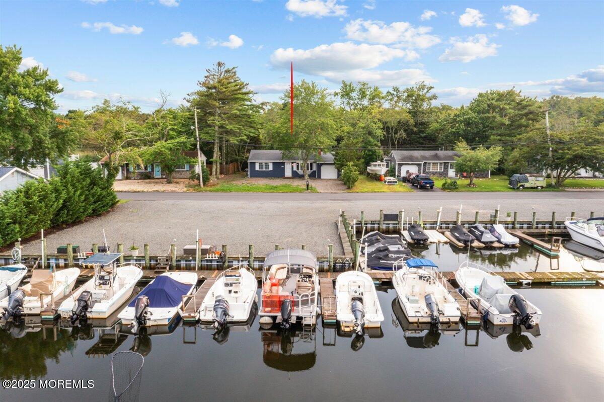 98 Marine Road Waretown, NJ 08758 - Photo 6 of 40 a view of a basket ball ground
