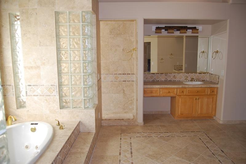 4055 North Recker Road, Unit 98 Mesa, AZ 85215 - Photo 10 of 28 Master bath