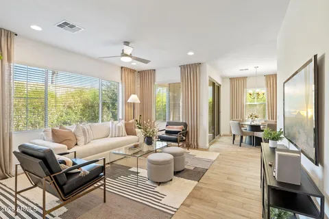 $672,500 | 6443 North 17th Place, Phoenix, AZ 85016