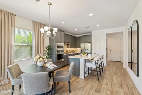 $672,500 | 6443 North 17th Place, Phoenix, AZ 85016