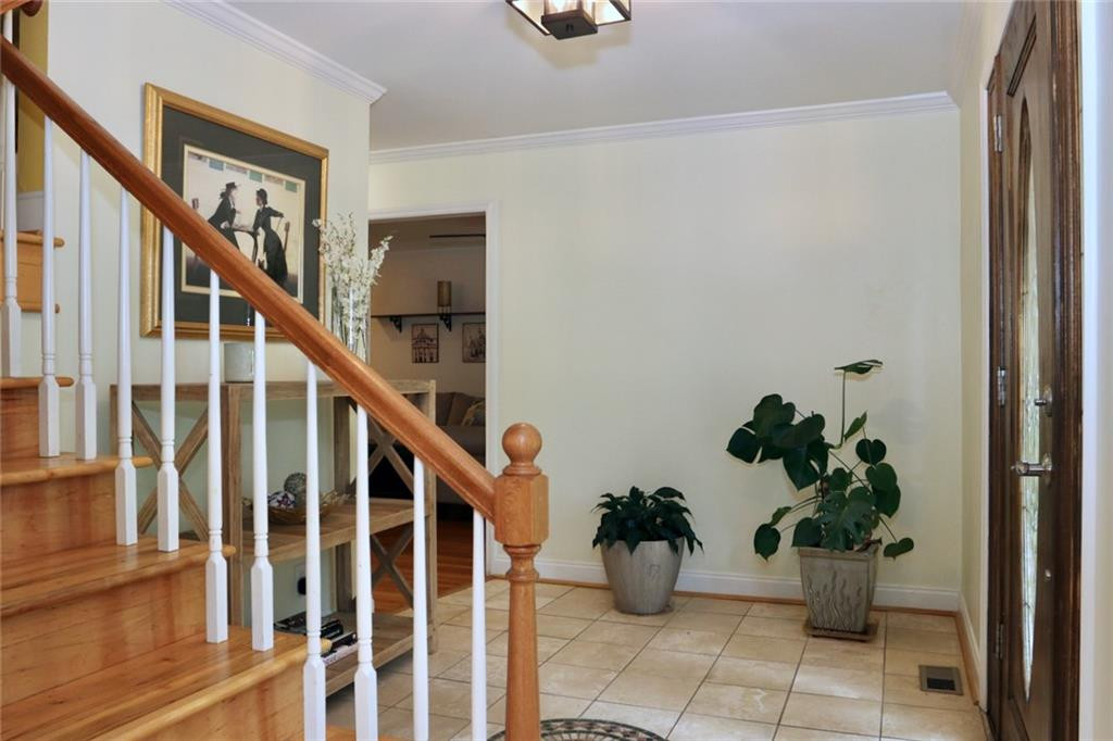 1605 Whites Mill Road High Point, NC 27265 - Photo 4 of 36 Gallery Image 4