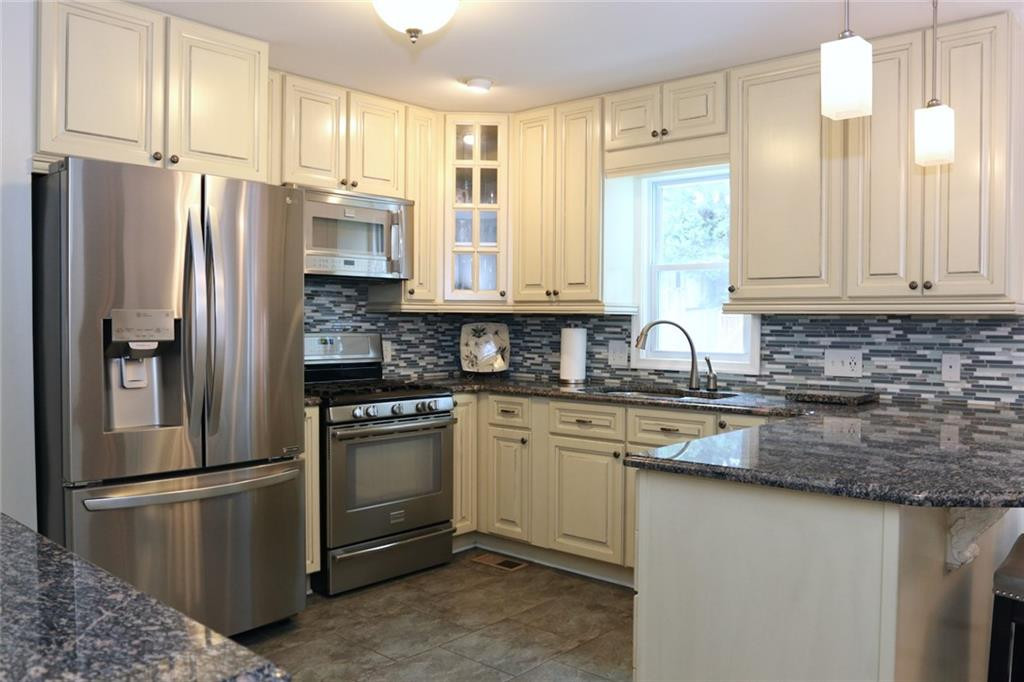 1605 Whites Mill Road High Point, NC 27265 - Photo 8 of 36 Gallery Image 8