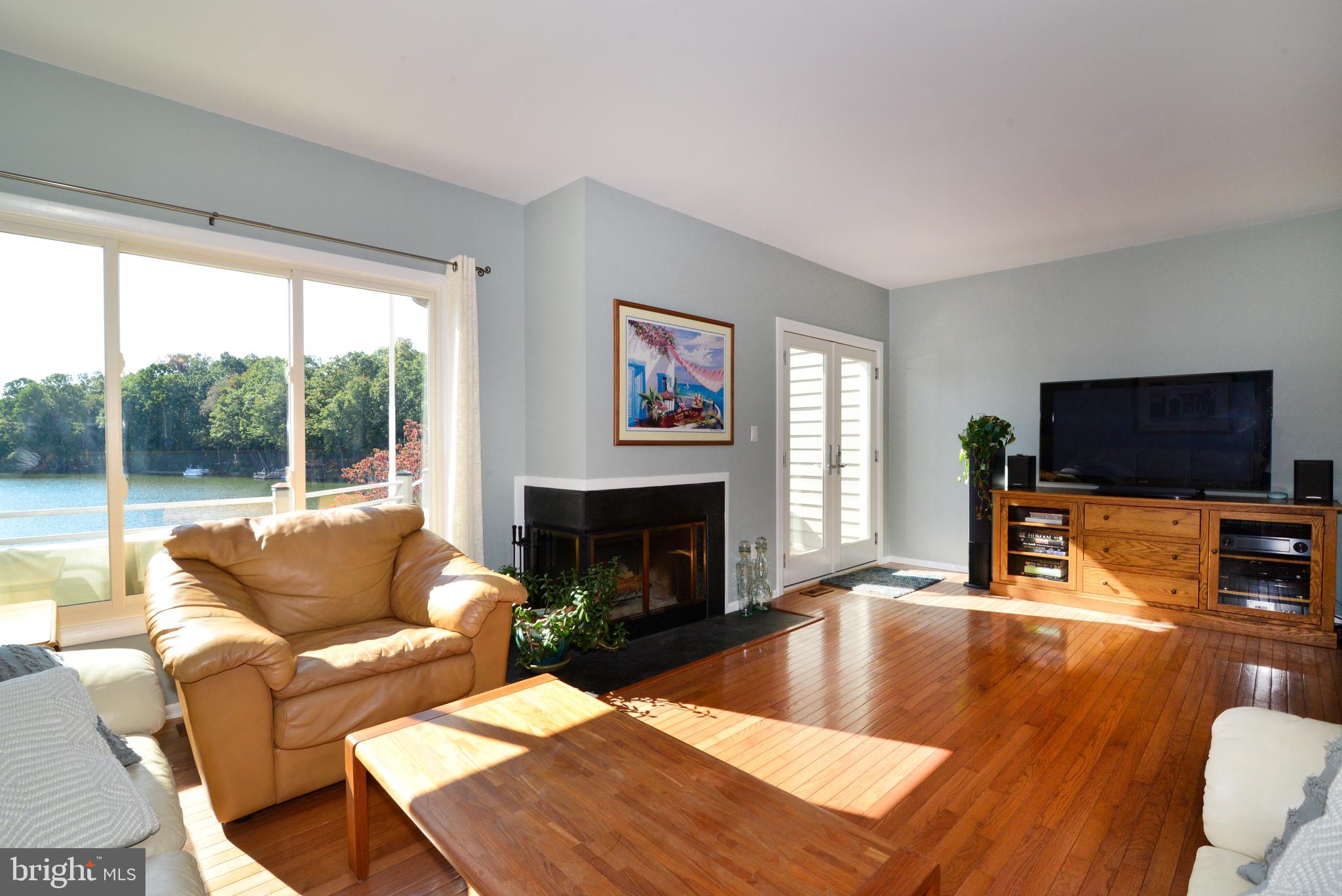2001 Lakeport Way Reston, VA 20191 - Photo 11 of 39 Gallery Image 11