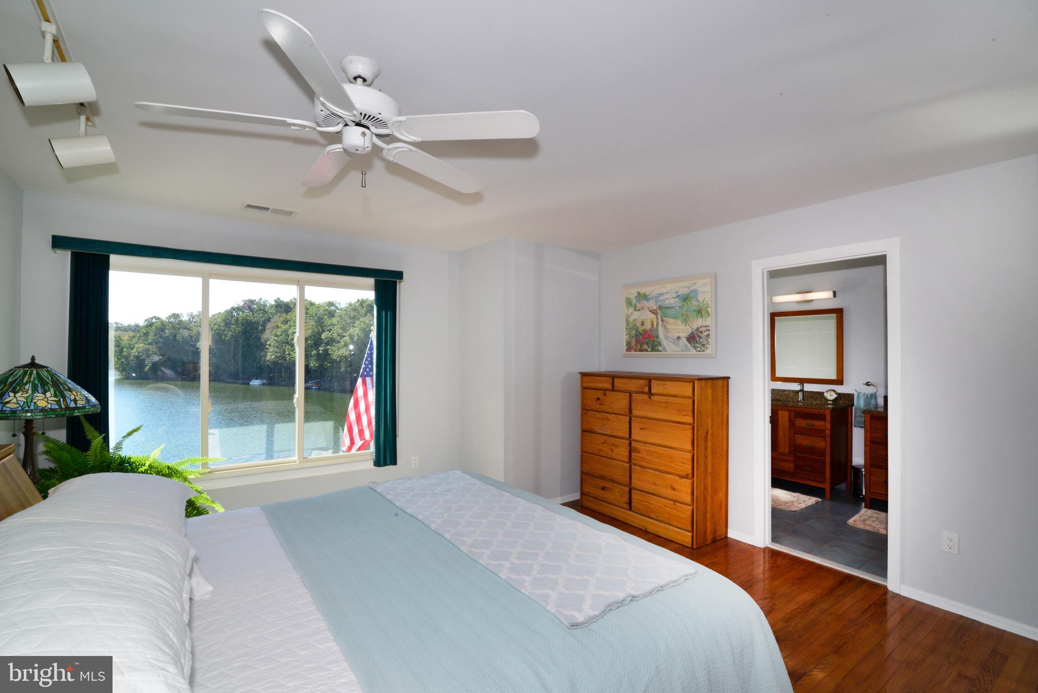 2001 Lakeport Way Reston, VA 20191 - Photo 17 of 39 Gallery Image 17