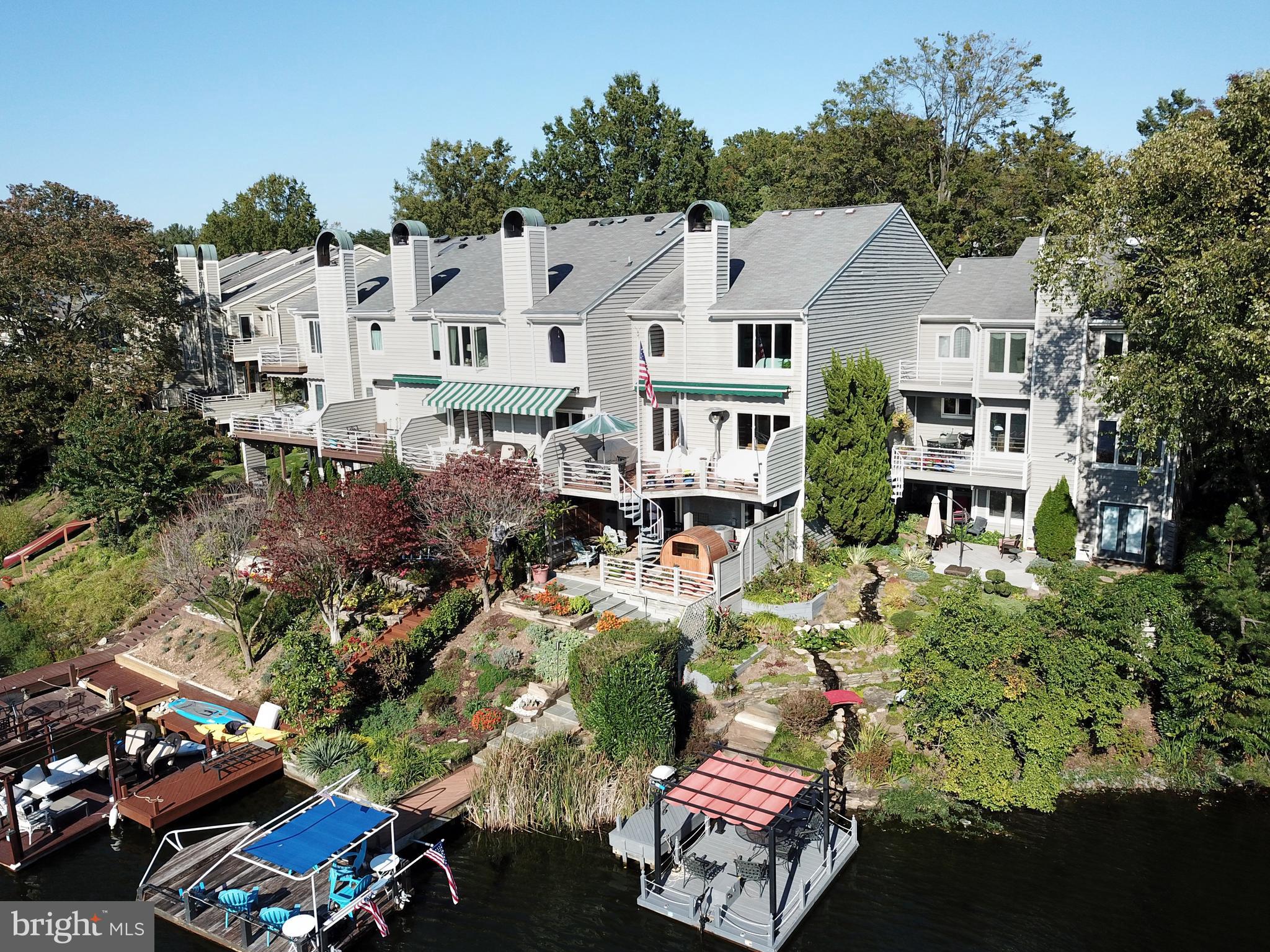 2001 Lakeport Way Reston, VA 20191 - Photo 4 of 39 Gallery Image 4