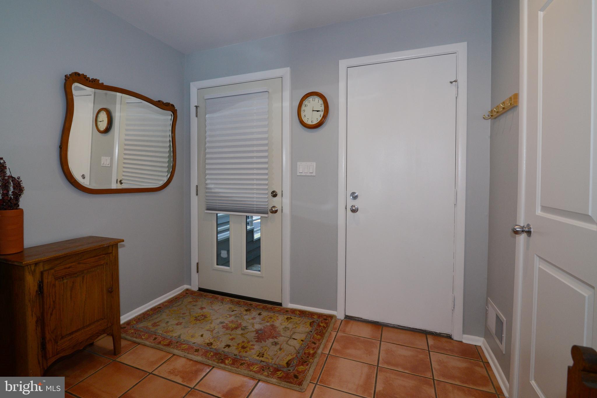 2001 Lakeport Way Reston, VA 20191 - Photo 5 of 39 Gallery Image 5