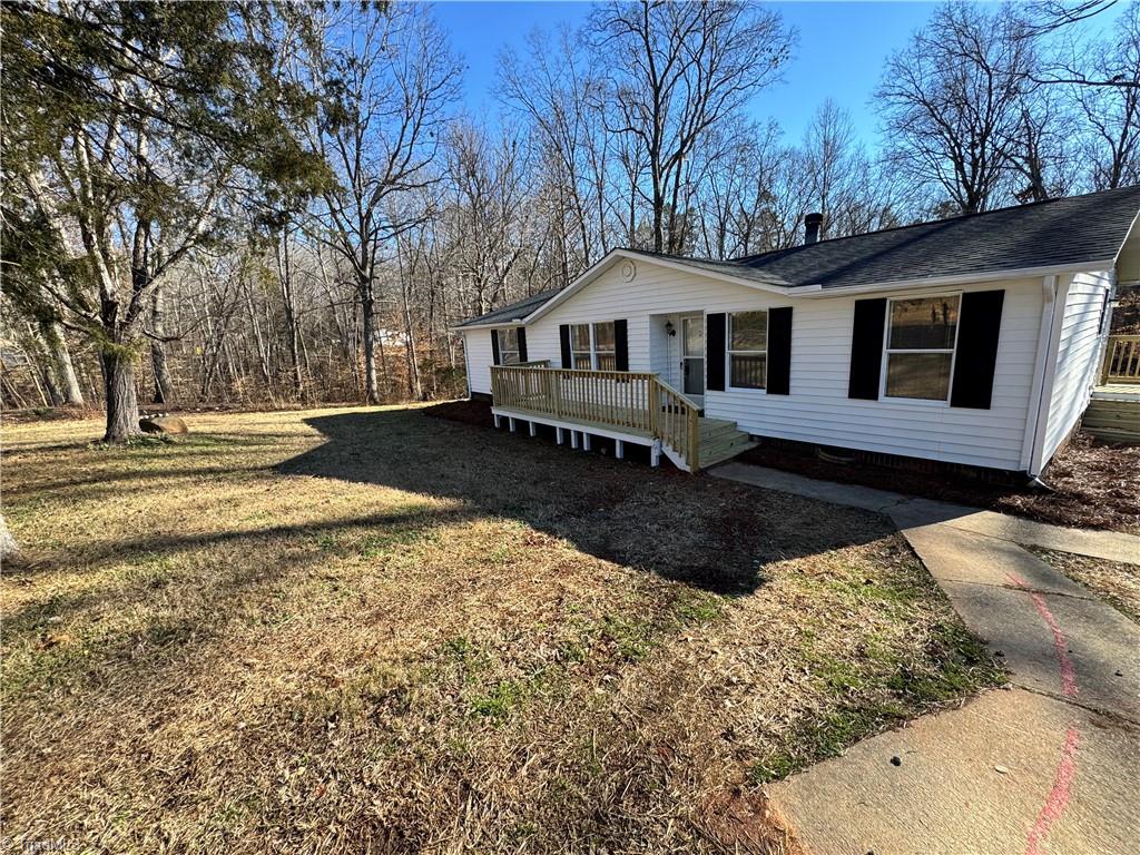 4950 Poplar Ridge Road Trinity, NC 27370 - Photo 2 of 42 Lovely yard