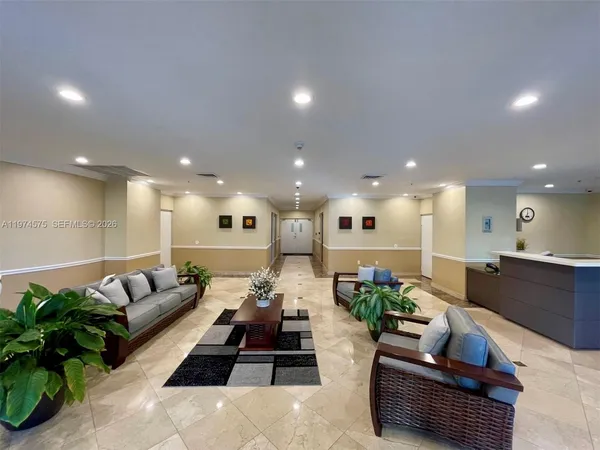 $2,600 | 117 Northwest 42nd Avenue, Unit 508, Miami, FL 33126