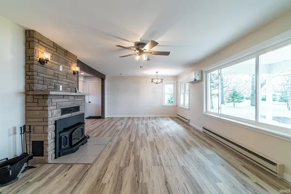 $589,900 | 5120 East 100 South, Lagrange, IN 46761