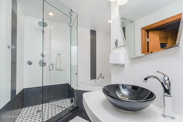 $1,150,000 | 95 Woodlawn Avenue | Grasmere