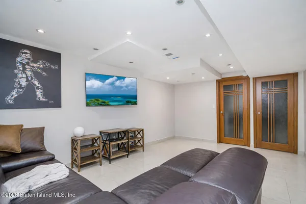 $1,150,000 | 95 Woodlawn Avenue | Grasmere