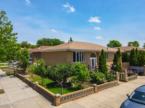 $1,150,000 | 95 Woodlawn Avenue | Grasmere