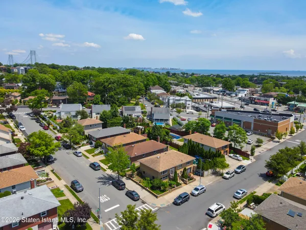 $1,150,000 | 95 Woodlawn Avenue | Grasmere