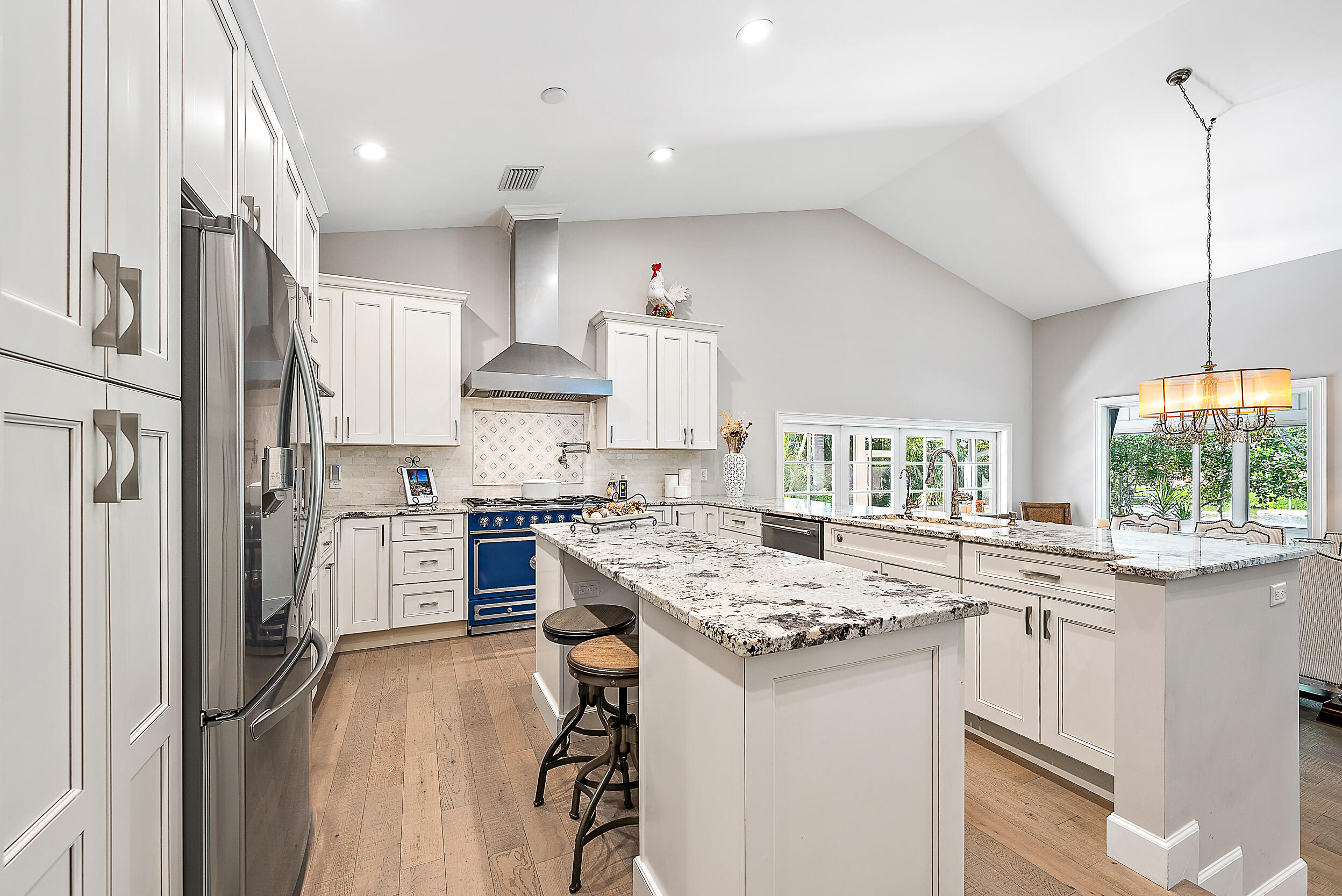 9176 Southeast River Terrace Jupiter, FL 33469 - Photo 7 of 38 Kitchen