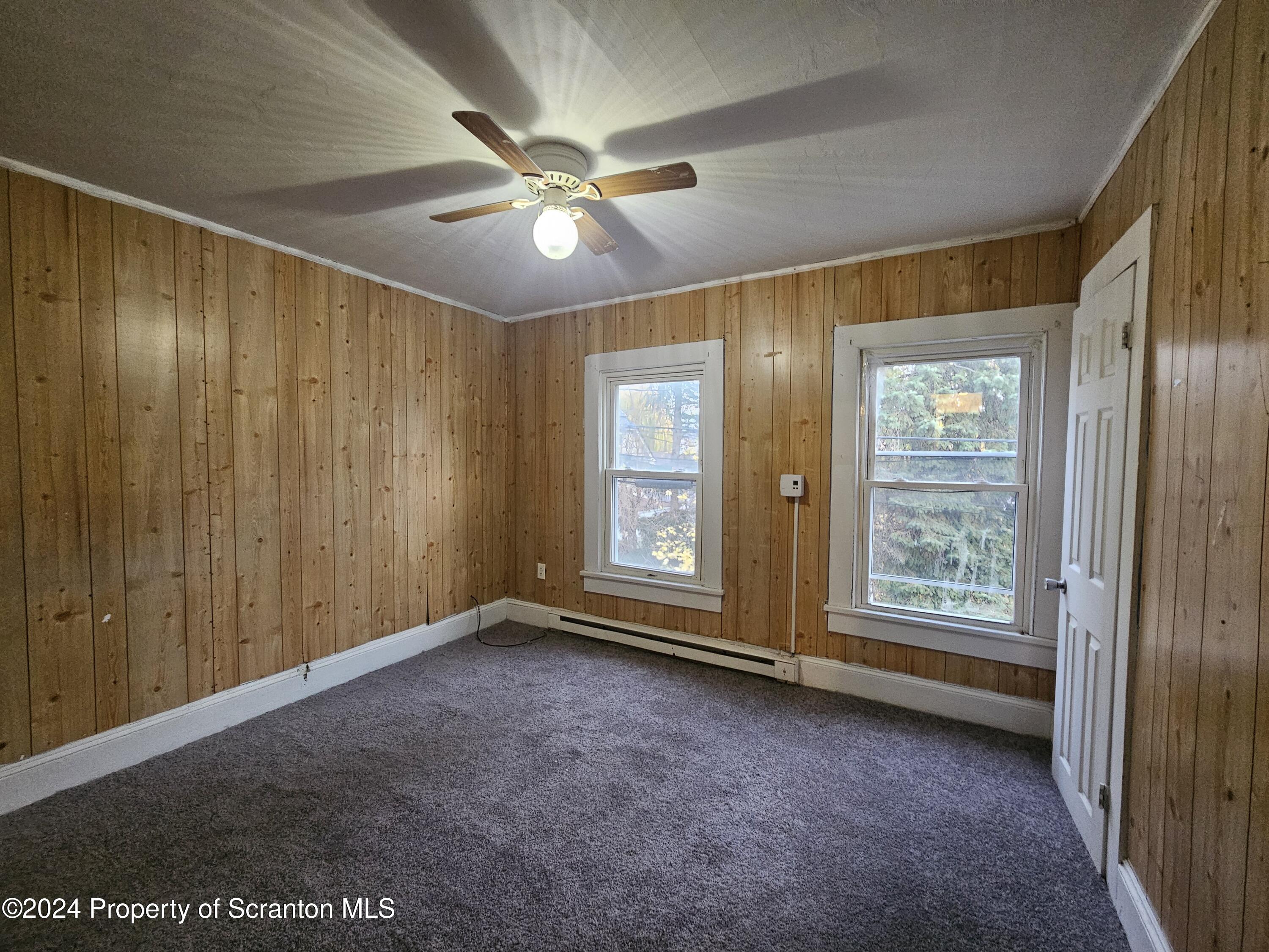 414 South Edwards Court Scranton, PA 18504 - Photo 12 of 15